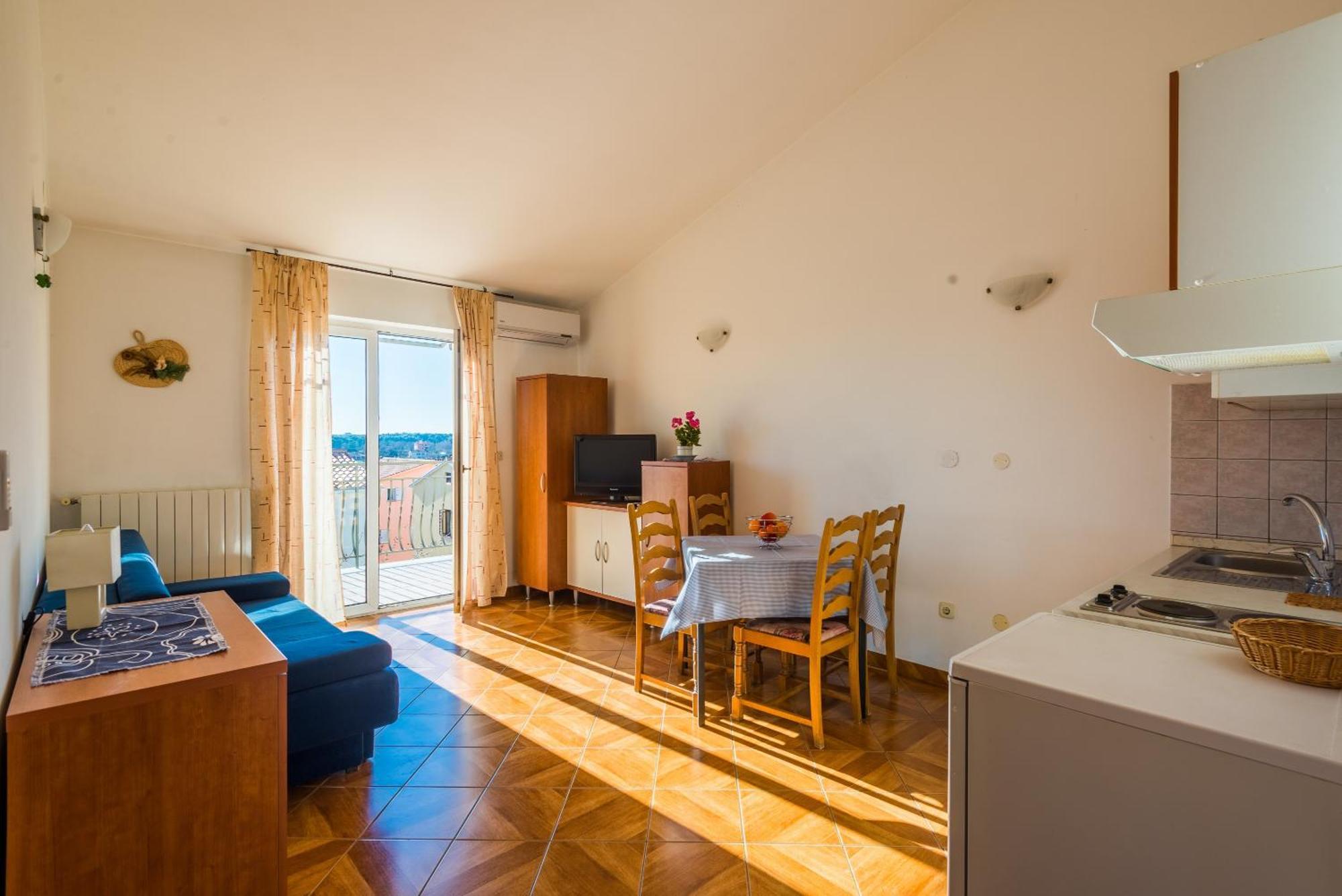Apartment Majoran Pula Exterior photo